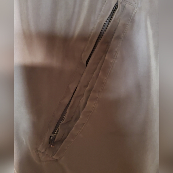 Impermeable Weatherproof Jacket Size Large - Picture 5 of 11